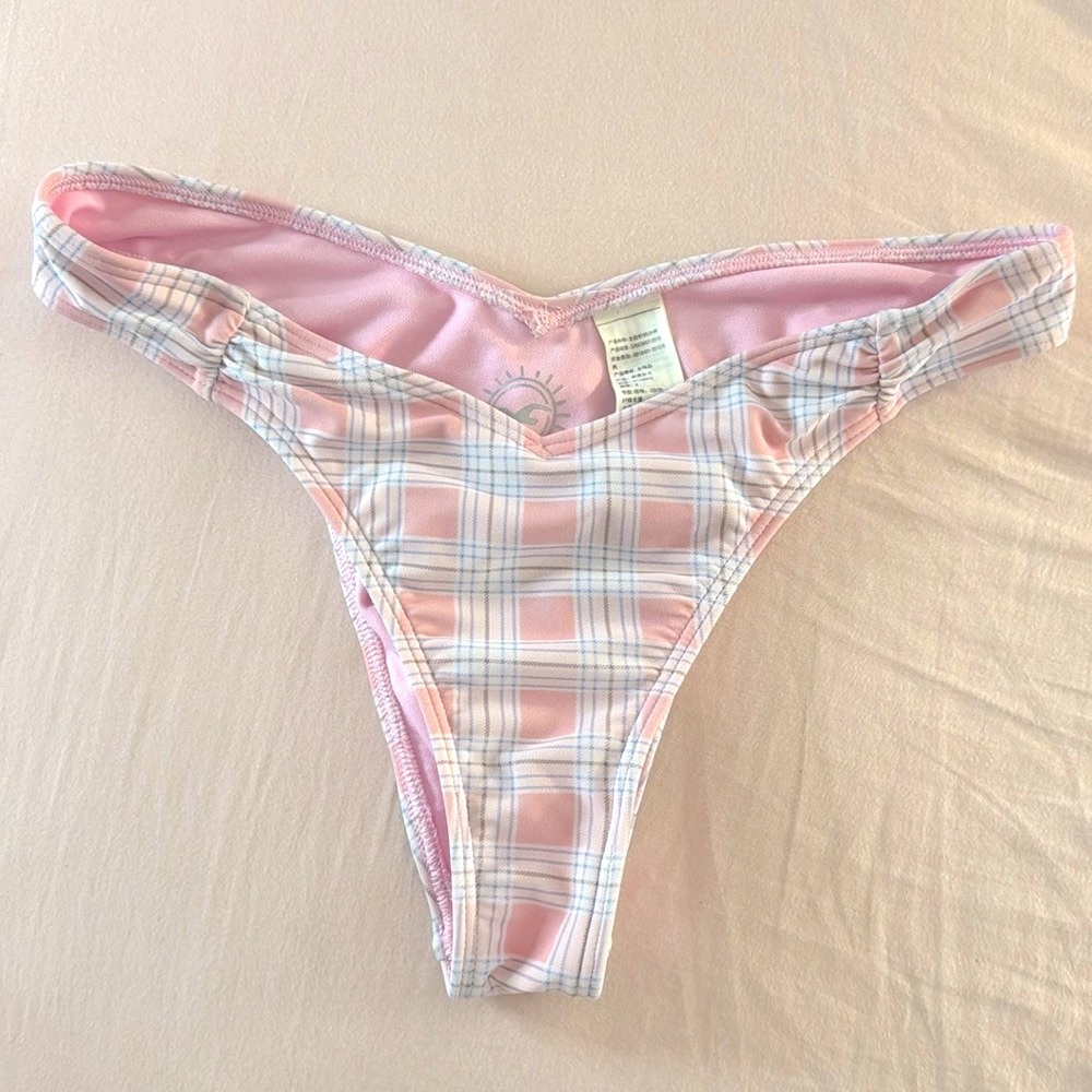 Pretty Pink Bikini Bottom🌸